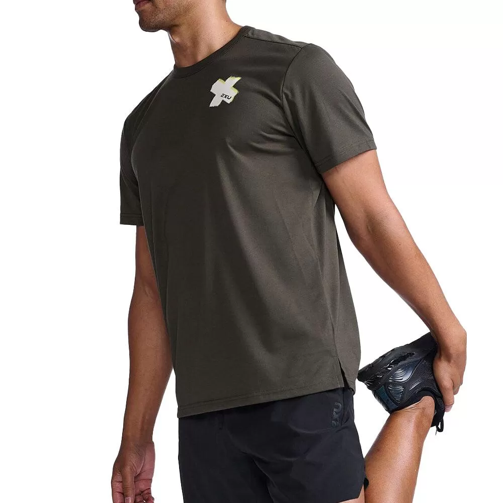 2XU Camiseta Contender Hombre