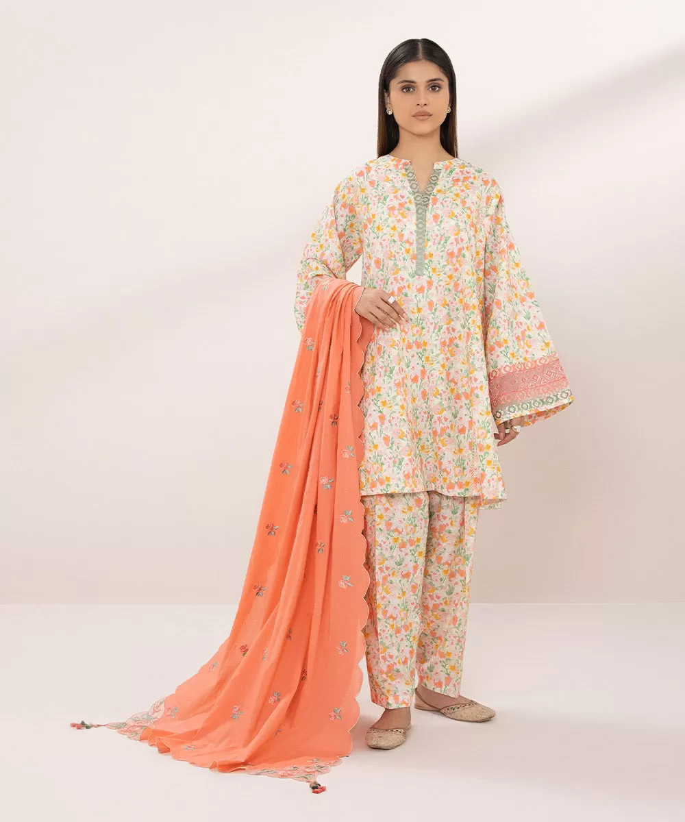 3 Piece - Embroidered Lawn Suit