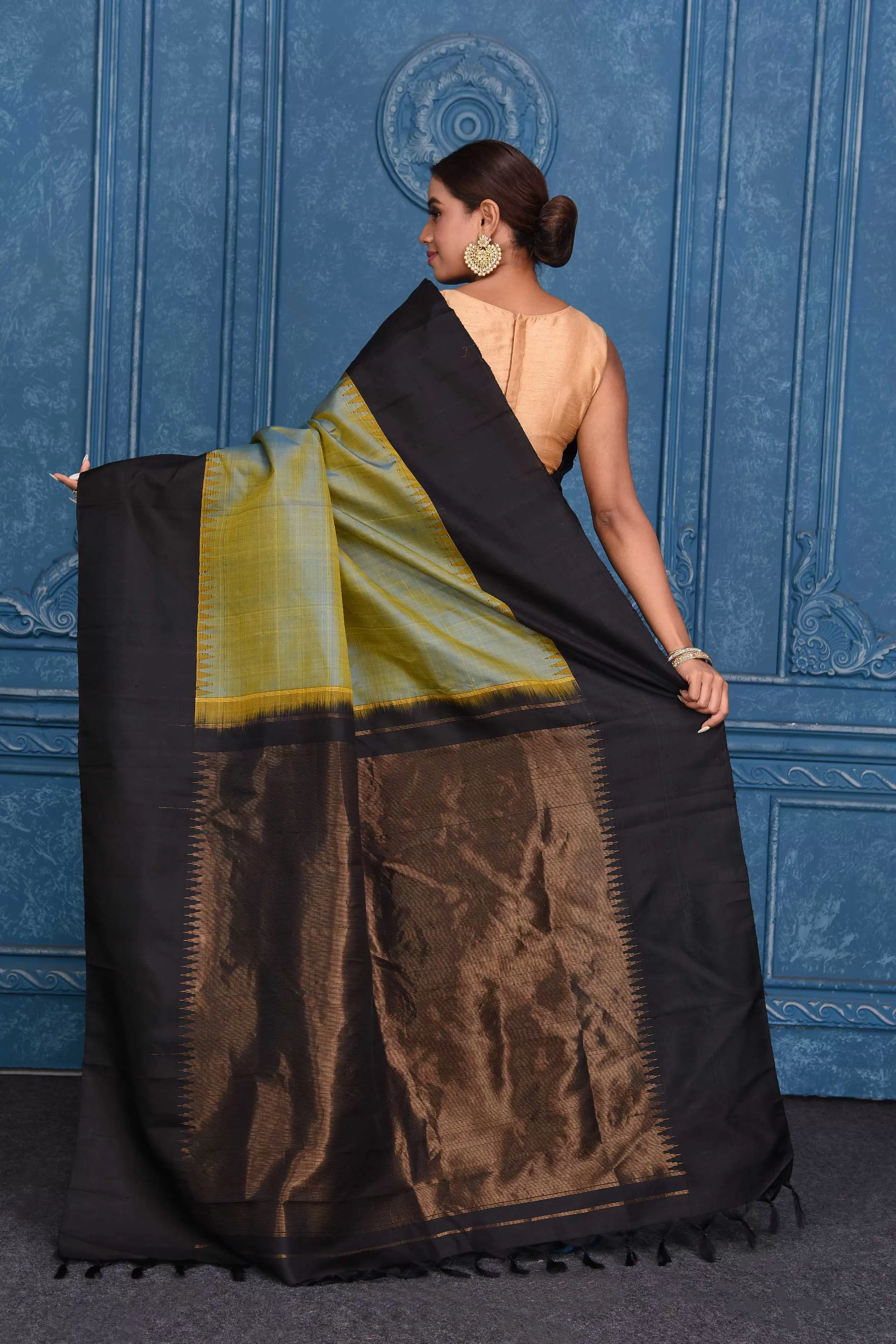 91A136 greenish grey Kanjivaram Gadhwal Silk Sari with Plain Black Border