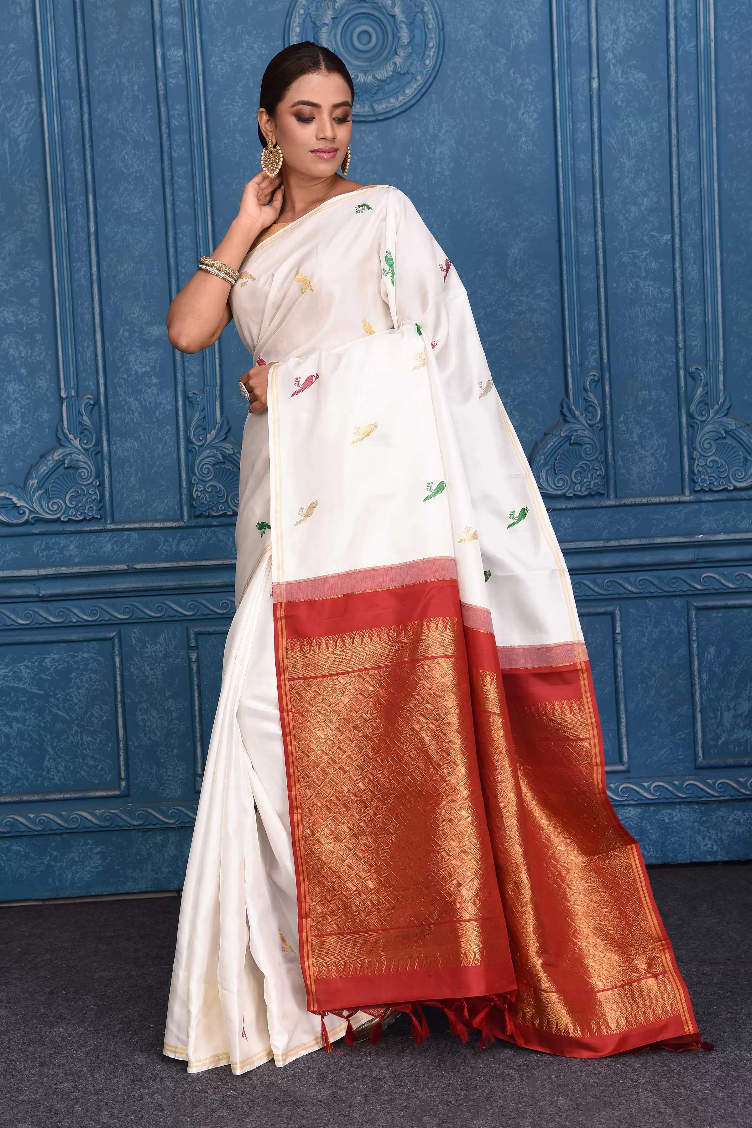 91A137 White Kanjivaram Saree with Red Zari Pallu and Bird Buta