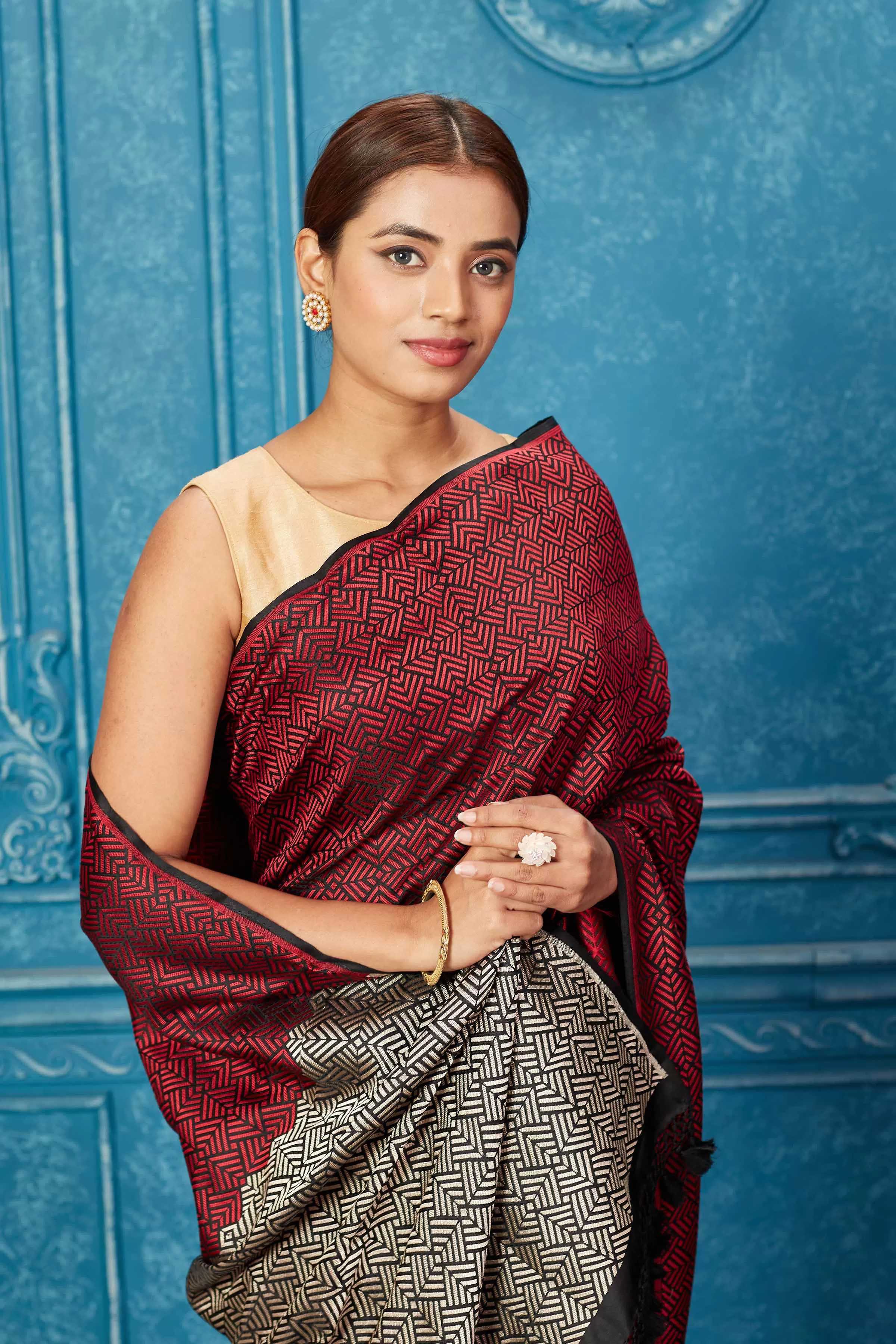 91A263 Maroon Mashru Banarasi Saree with Contrasting Pallu