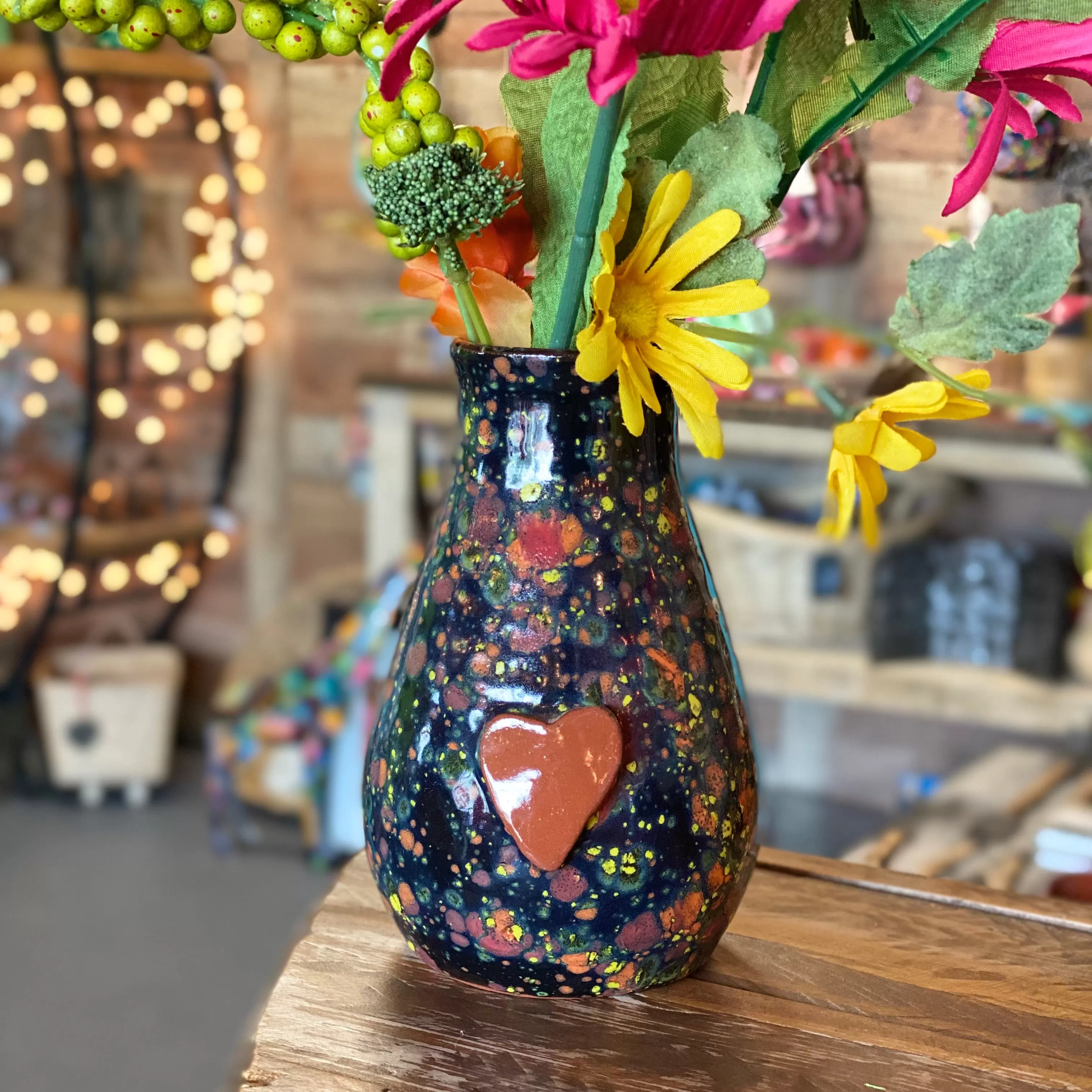 Calliope Heart Vase - Black Sprinkles