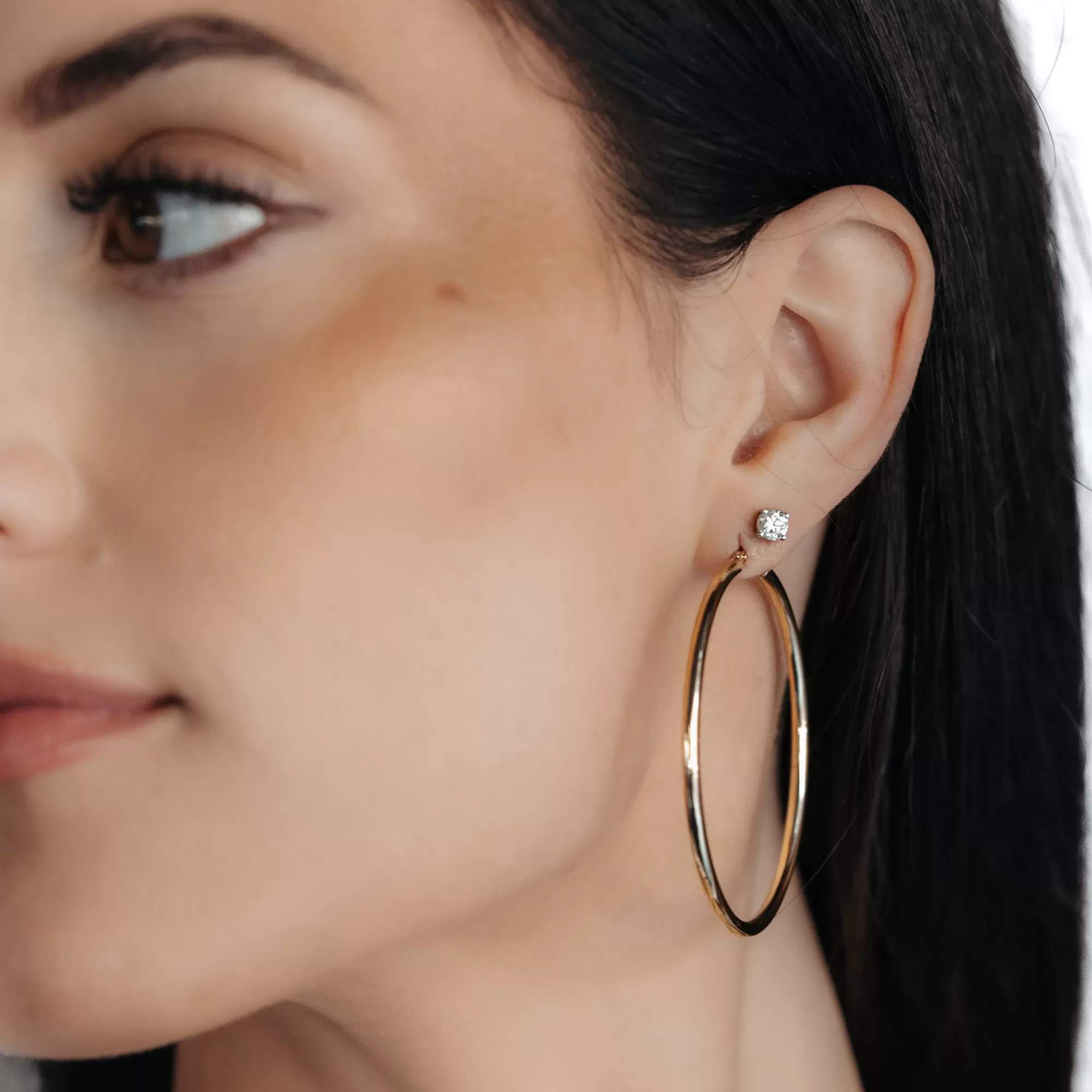 Classic 2.5mm Round Gold Hoop Earrings