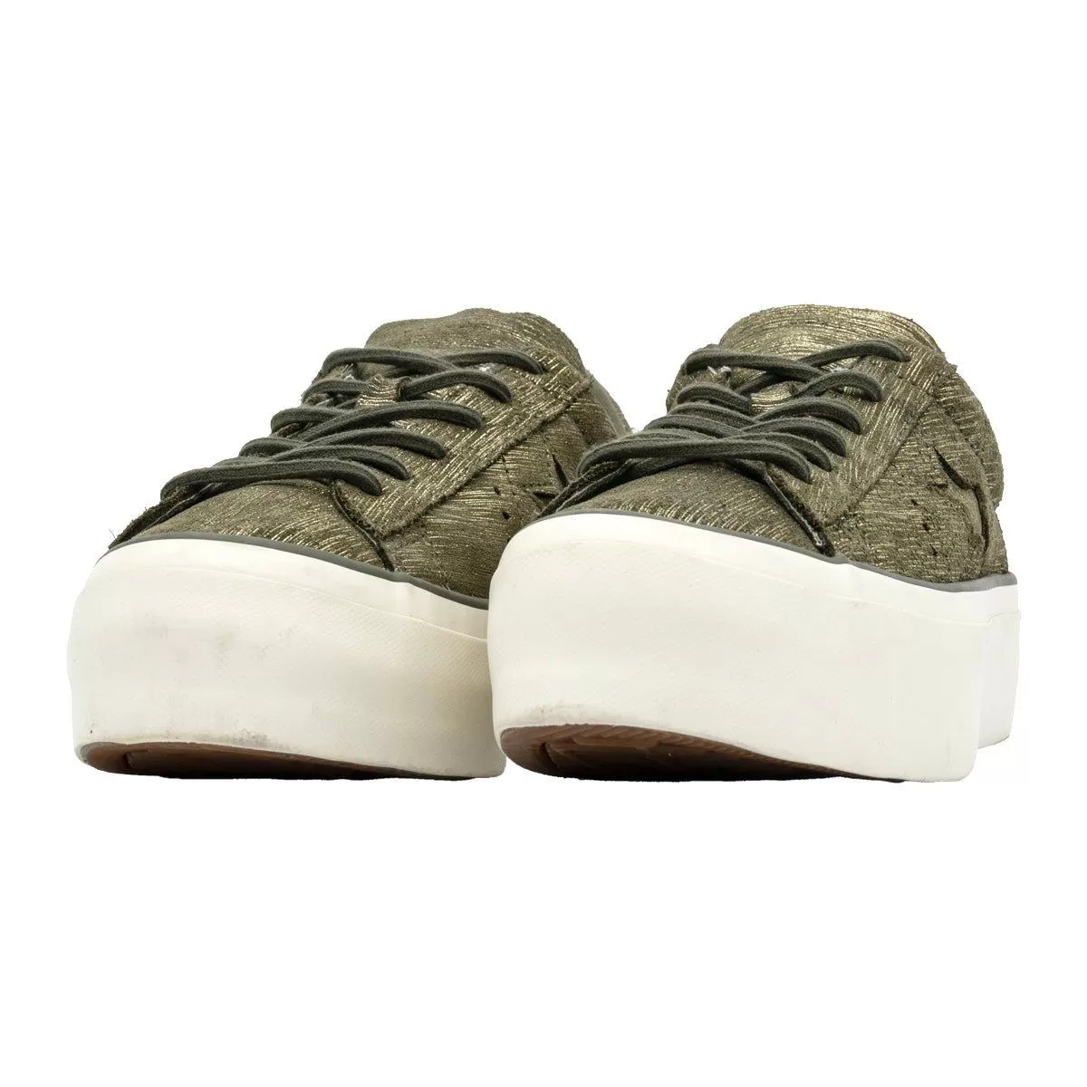 Converse One Star Low Top Sneakers