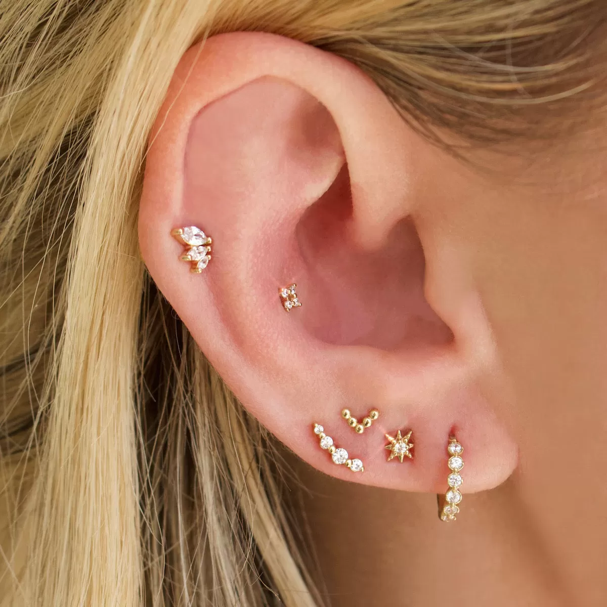 Cosmic Ray Flat Back Earring