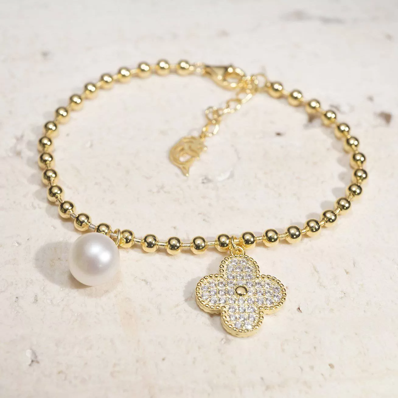 Elegant Freshwater Pearl Bracelet WB00069