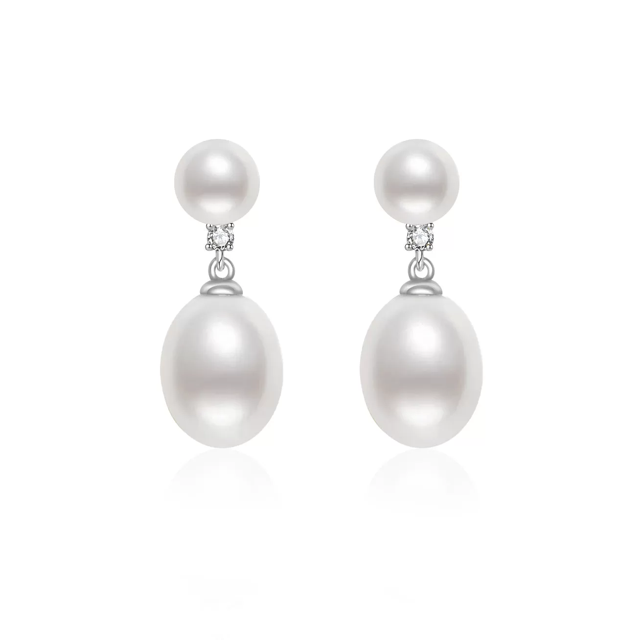 Elegant Freshwater Pearl Earrings WE00596