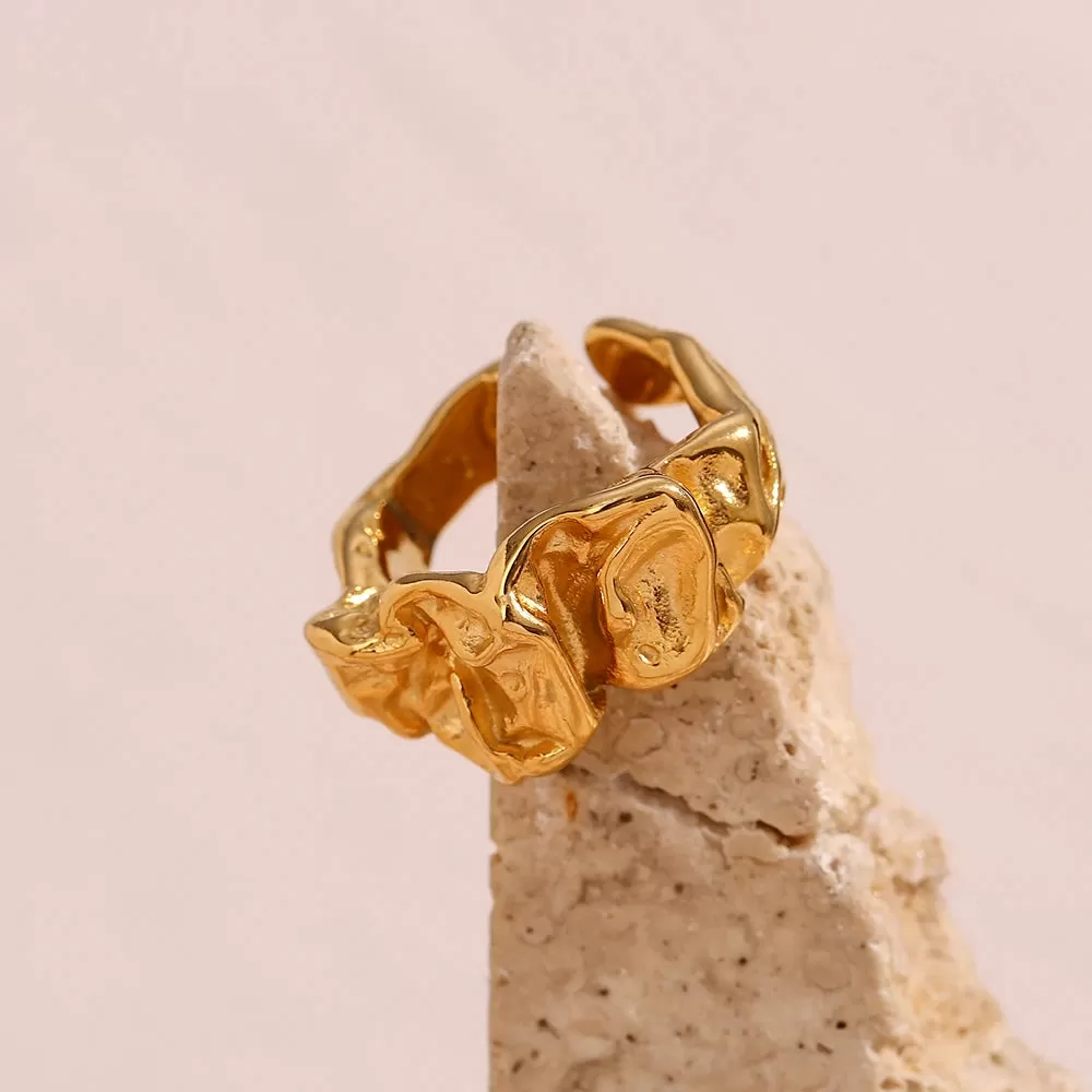 Elegantly Abstract Gold Ring