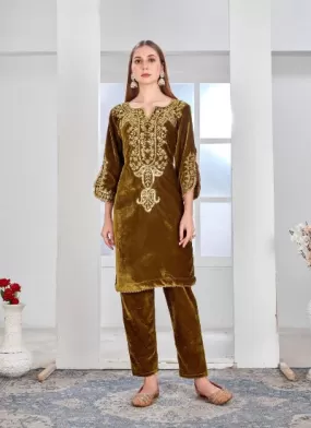 Gold Tone Heavy Embroidered Velvet Full Sleeves Kurti Pant Set