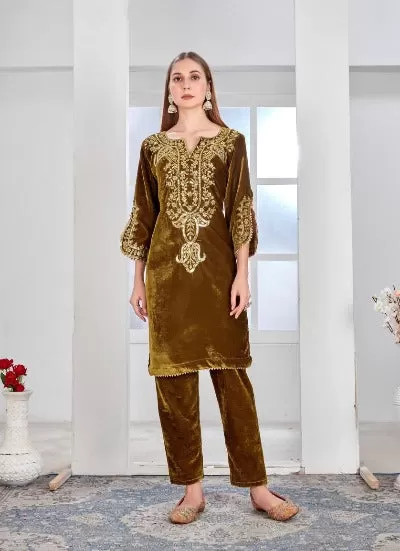 Gold Tone Heavy Embroidered Velvet Full Sleeves Kurti Pant Set