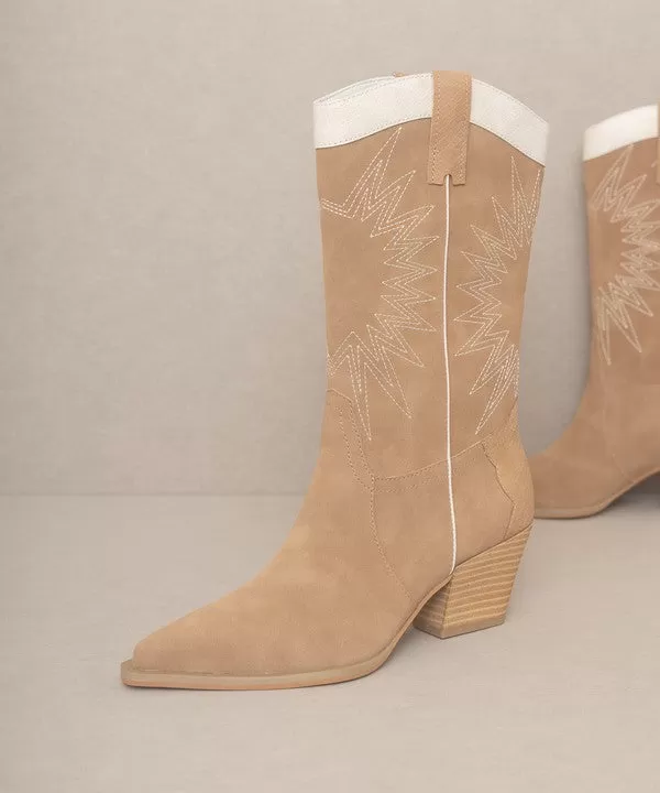 Halle Cowboy Boots - Camel