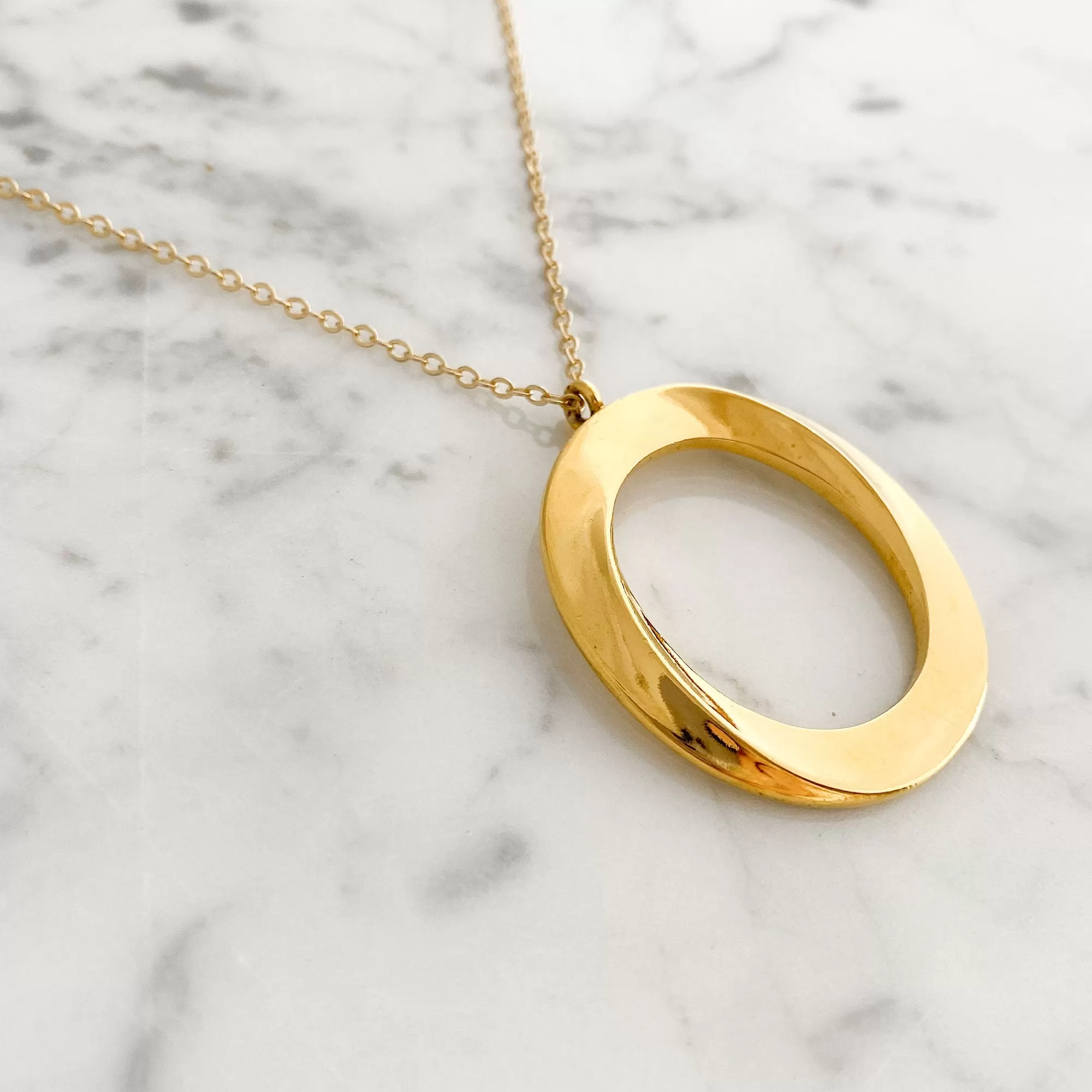 JESSE vintage gold hoop pendant necklace