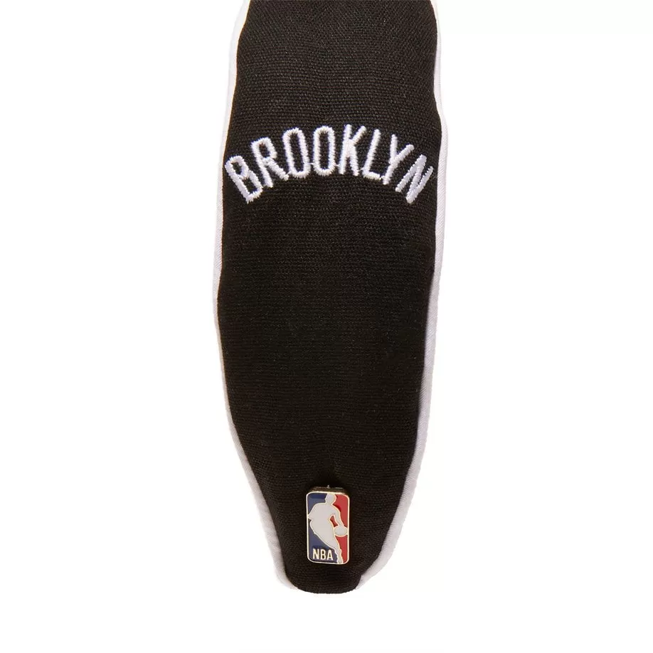 JET BROOKLYN NETS EMBROIDERED KNOTTED HEADBAND