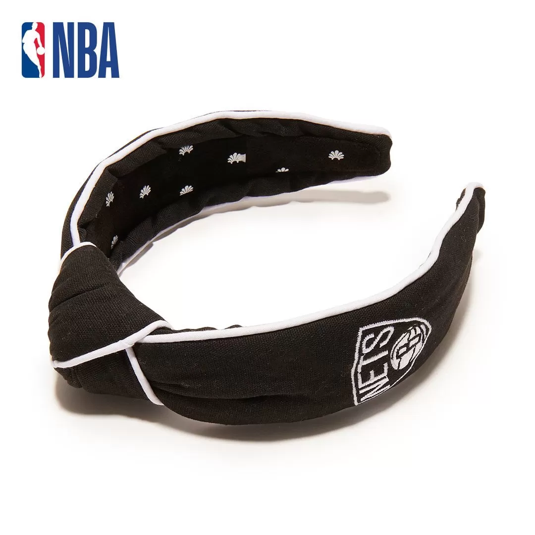 JET BROOKLYN NETS EMBROIDERED KNOTTED HEADBAND