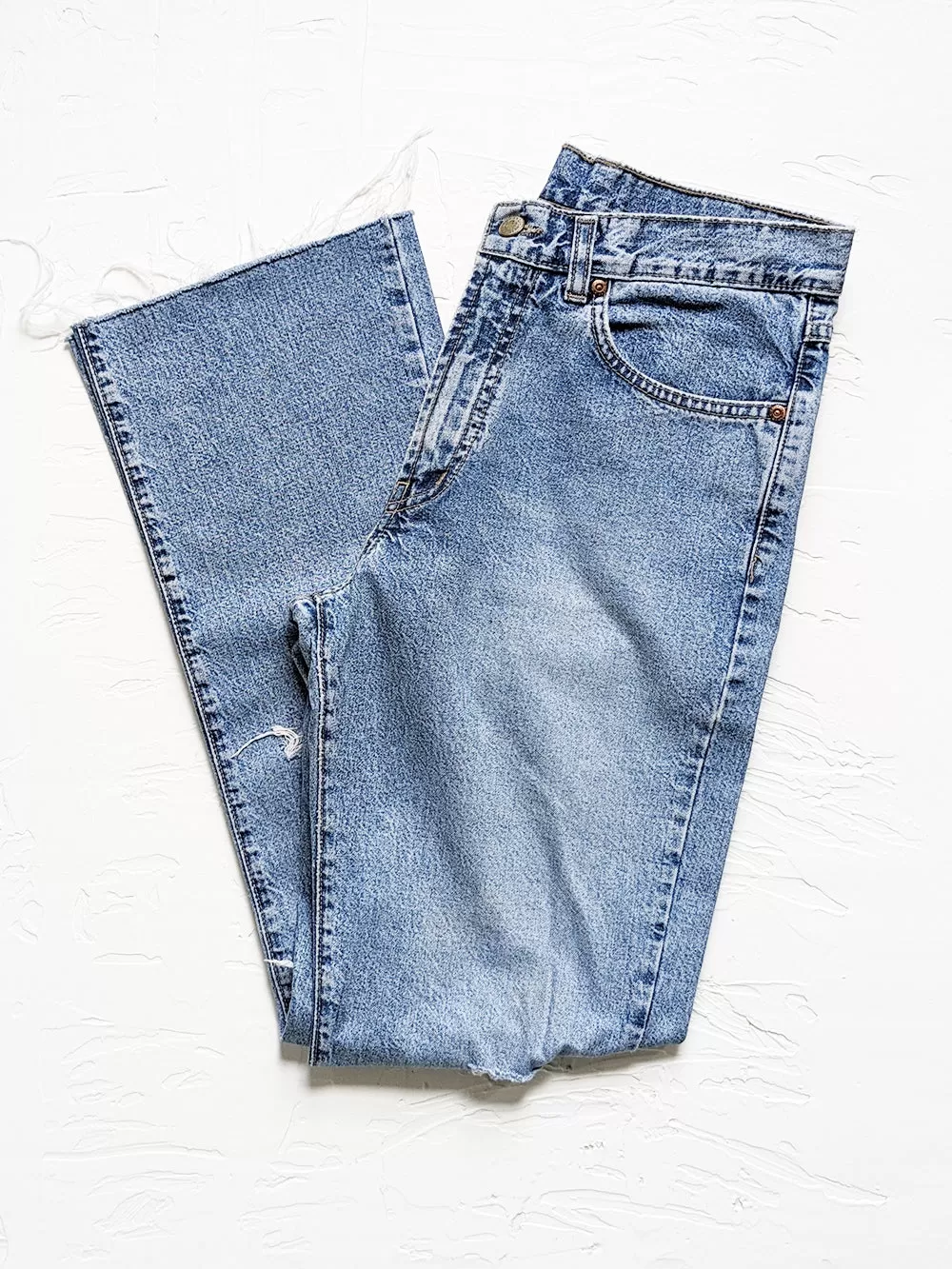 Lucky Brand Light Wash Distressed Jeans