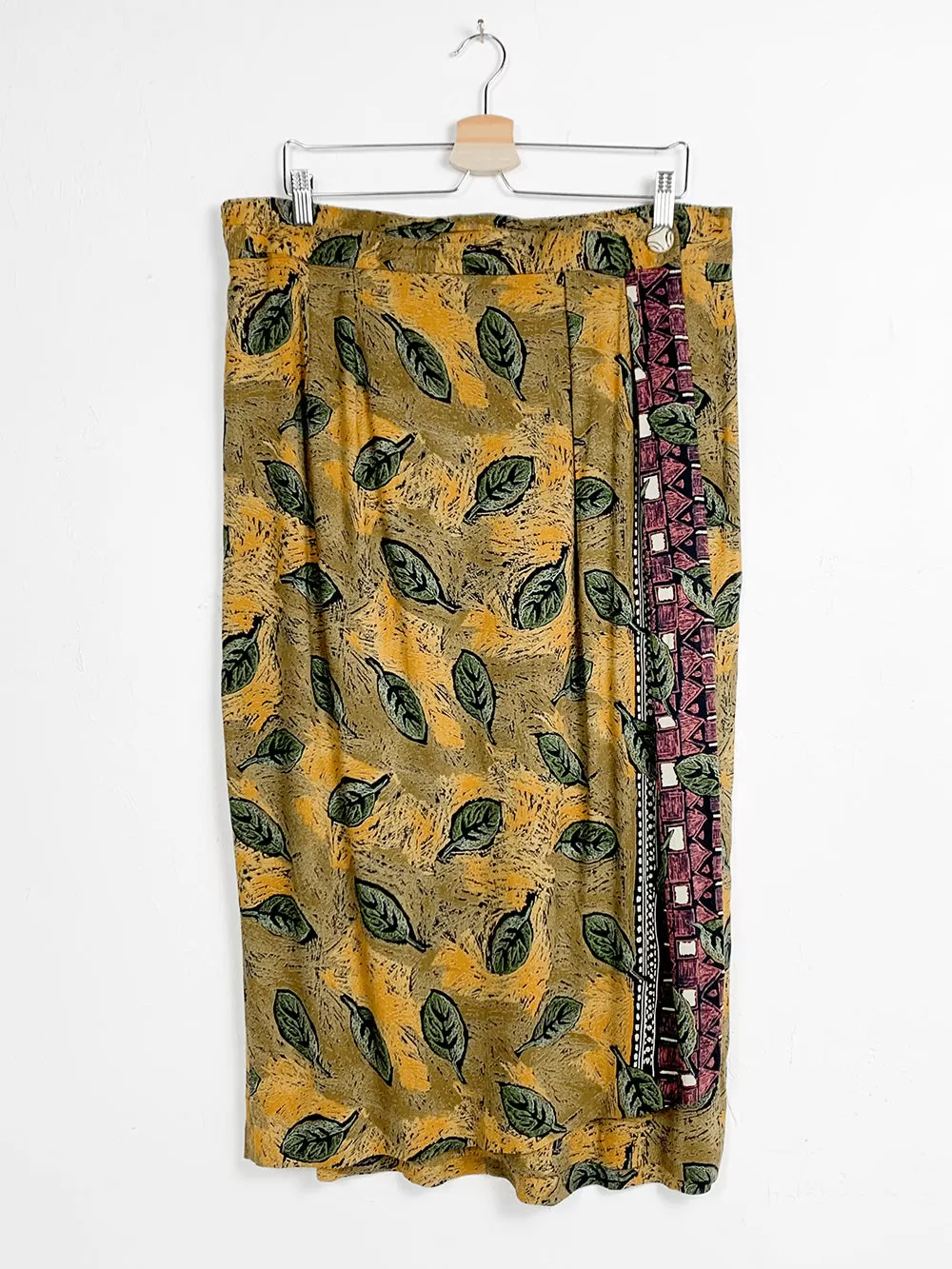 MW 80s Hand Drawn Leaf Print Rayon Midi Skirt