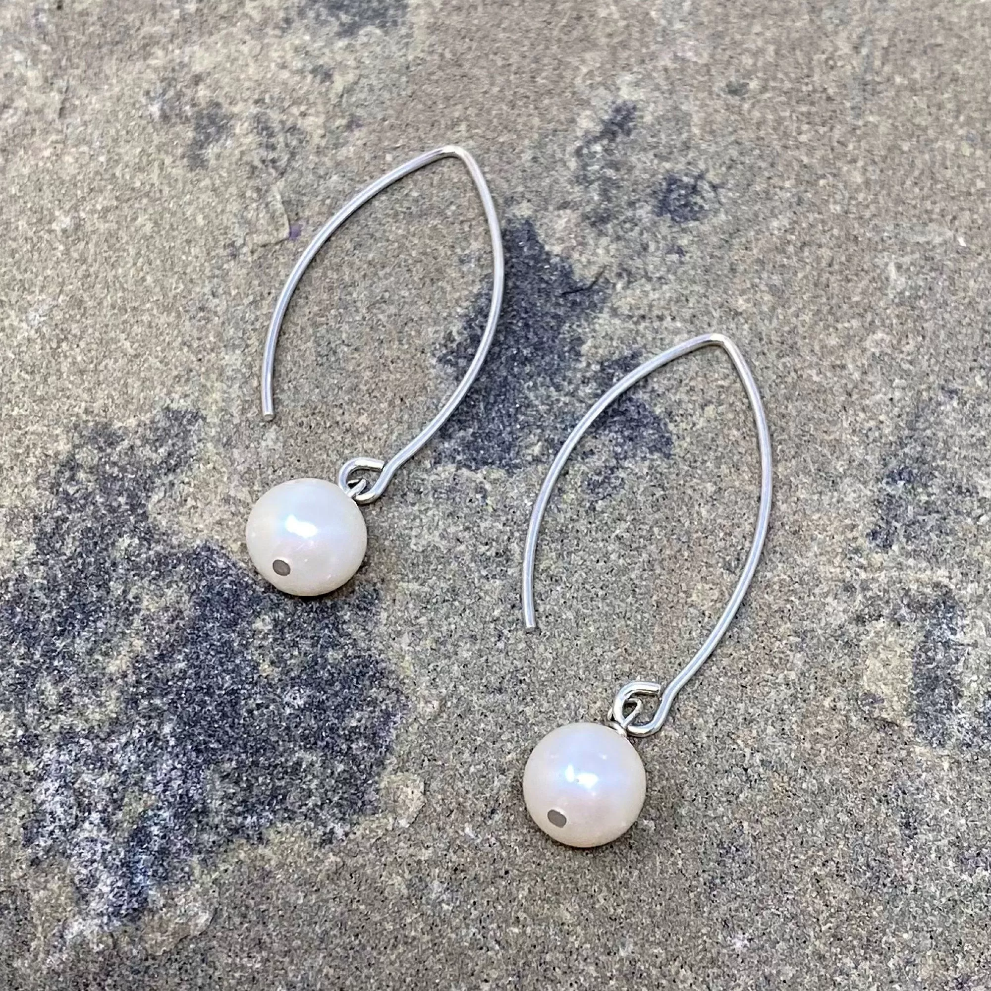 NYAH white freshwater pearl sterling earrings