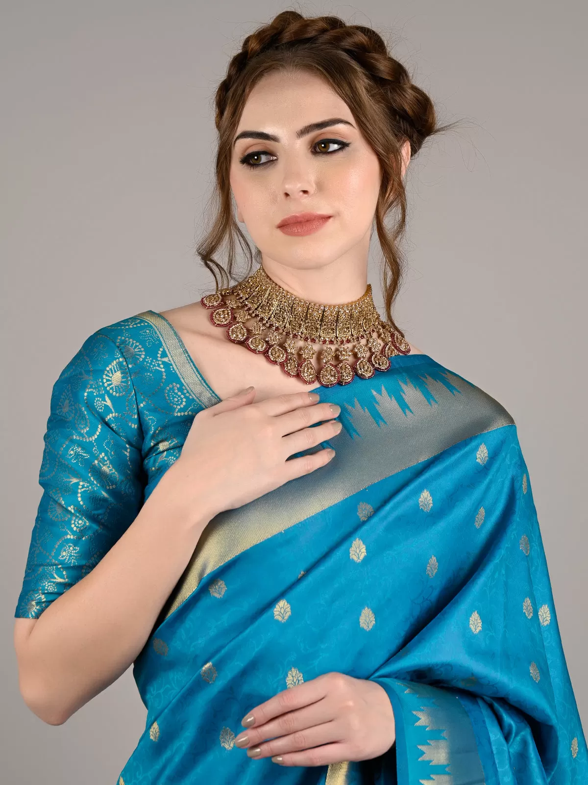 Odette Women Blue Silk Woven Saree With Unstitched Blouse