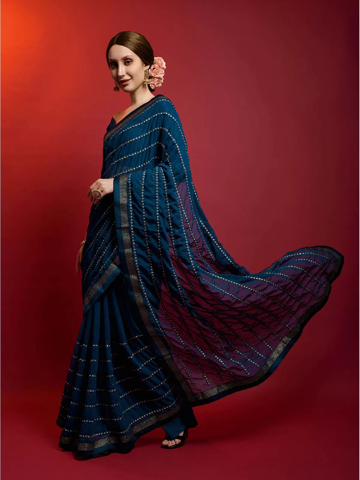 Odette Women Dark Blue Georgette Saree With Unstitched Blouse