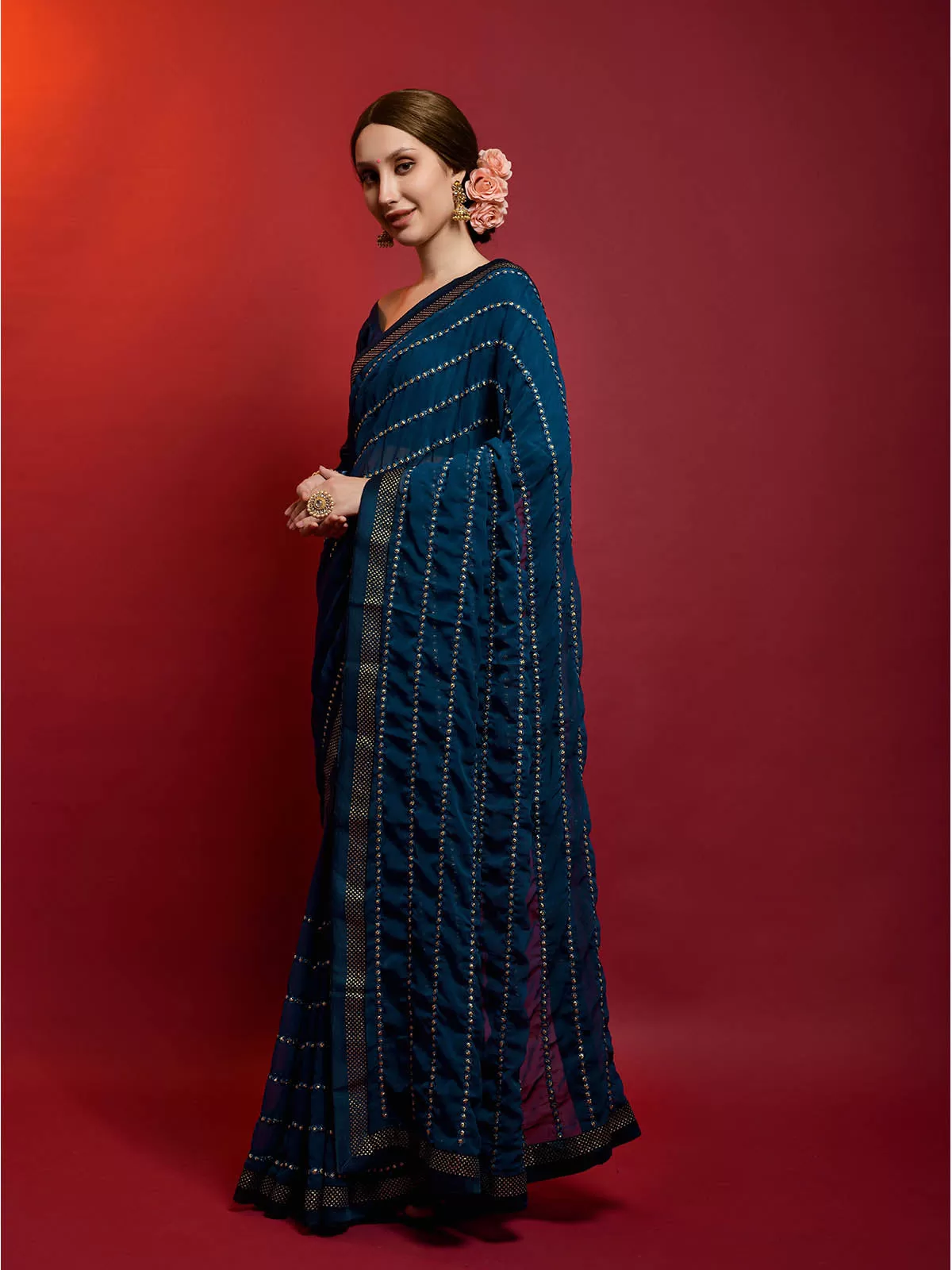 Odette Women Dark Blue Georgette Saree With Unstitched Blouse