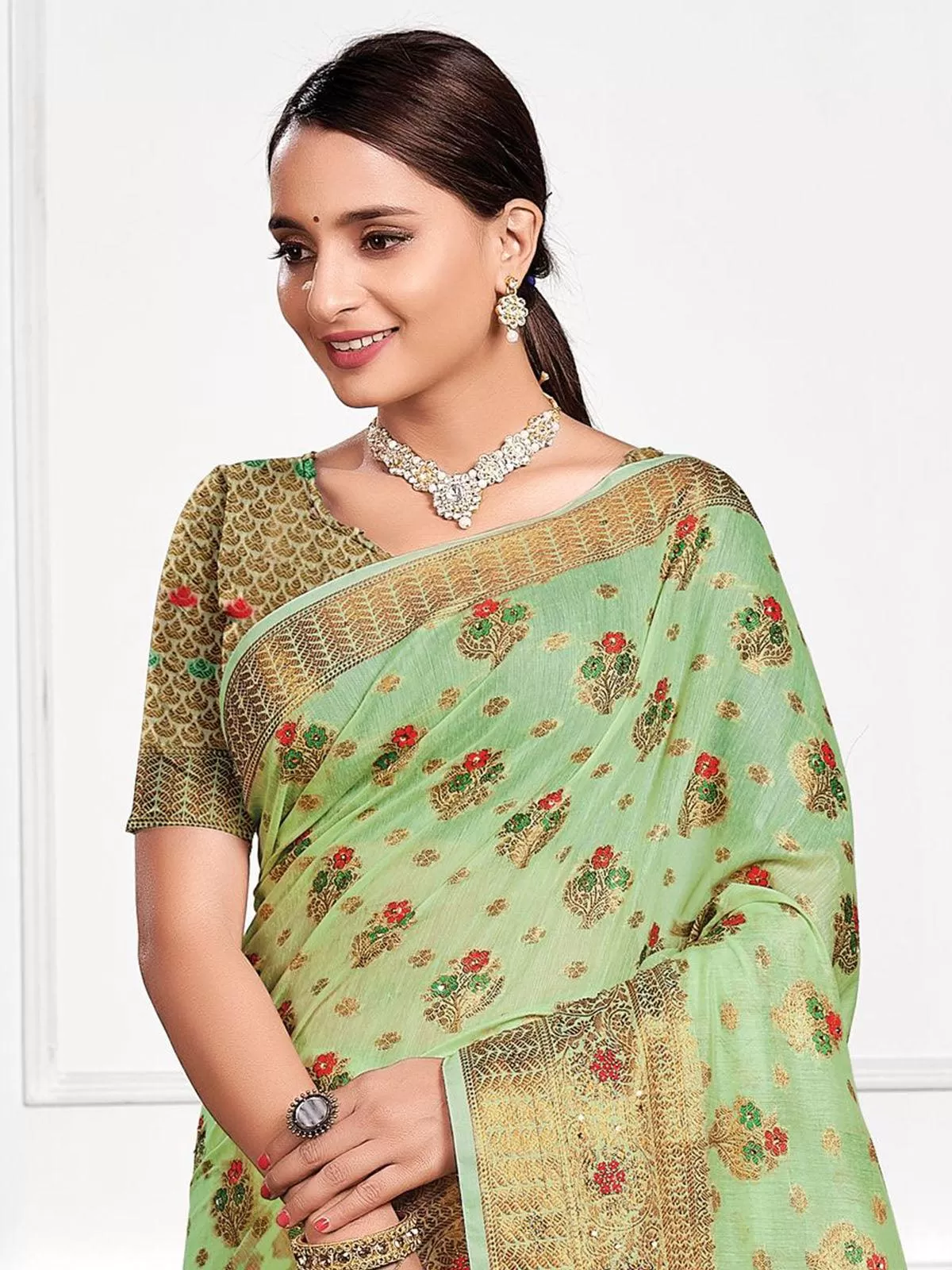 Odette Women Pista Cotton Heavy Jari Wevon Designer Stone Saree With Unstitched Blouse