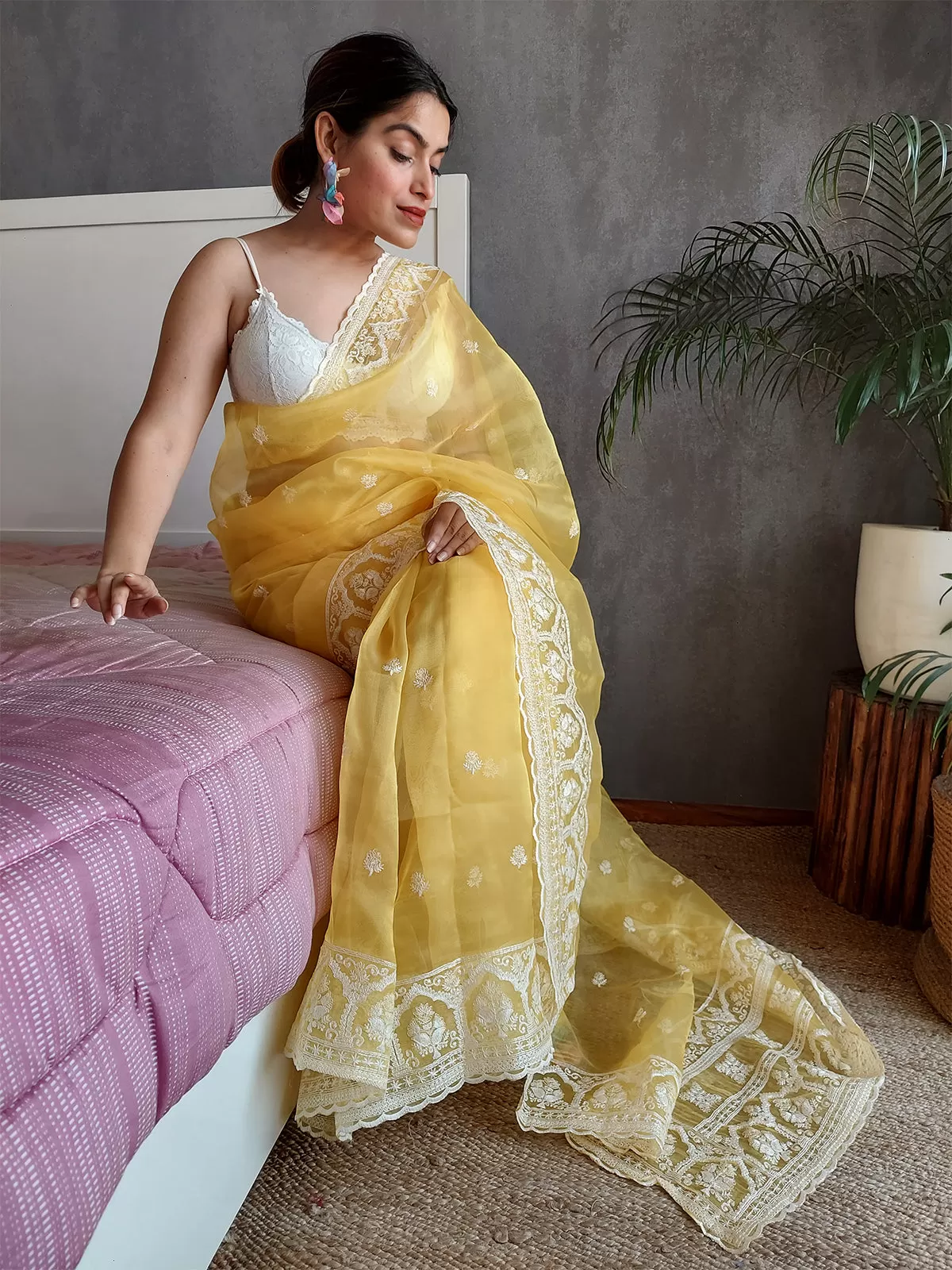 Odette Women's Yellow Organza  Saree with unstitched Blouse