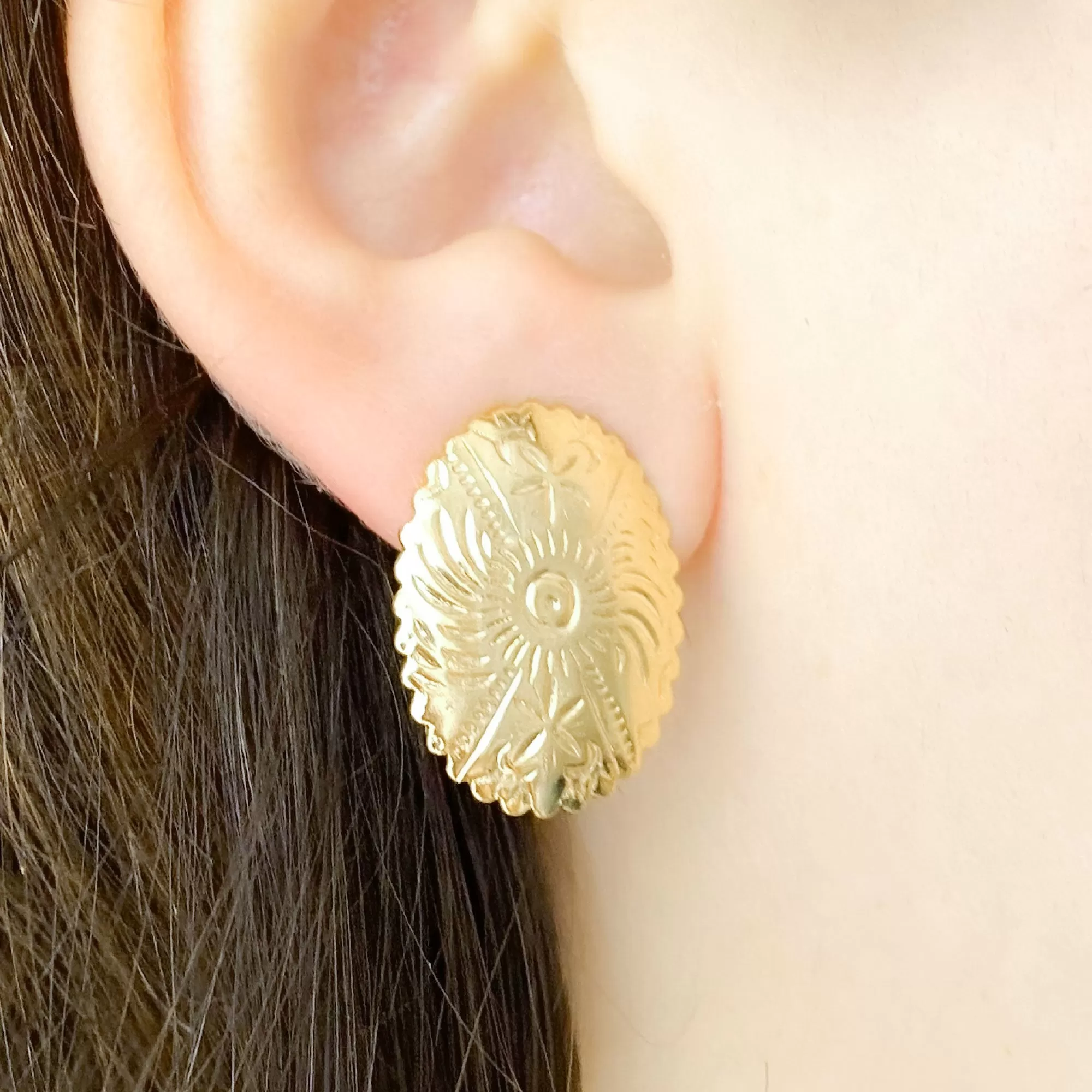 PANTHEA gold tone oval clip earrings