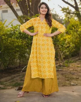 Plus Size Yellow Rayon Digital Print Kurti Pant Set Of 2