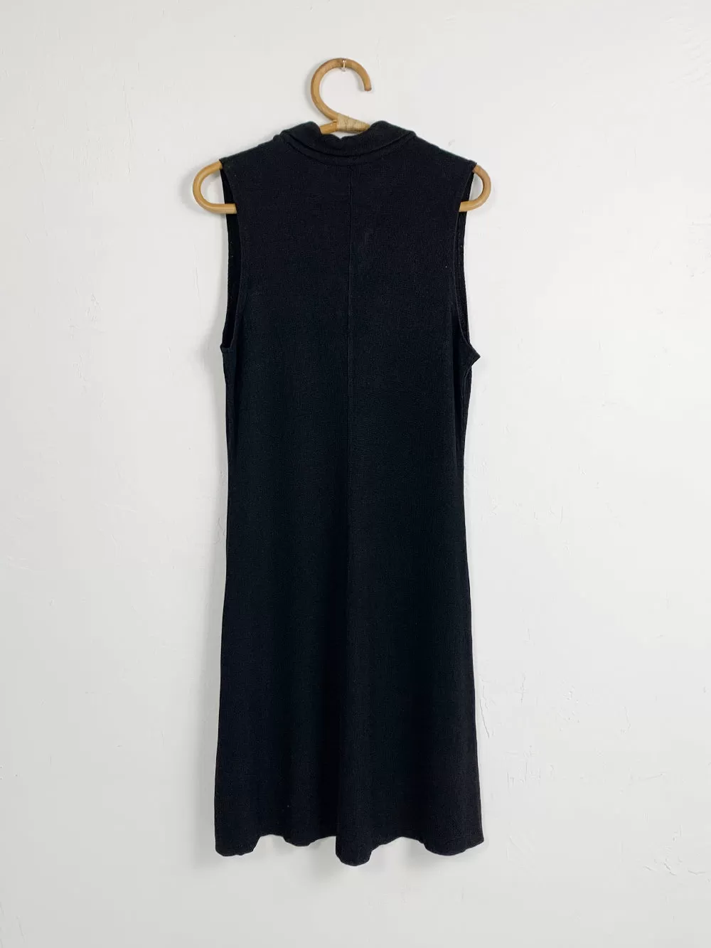 RonniNicole Black Ribbed Sleeveless A-Line Dress