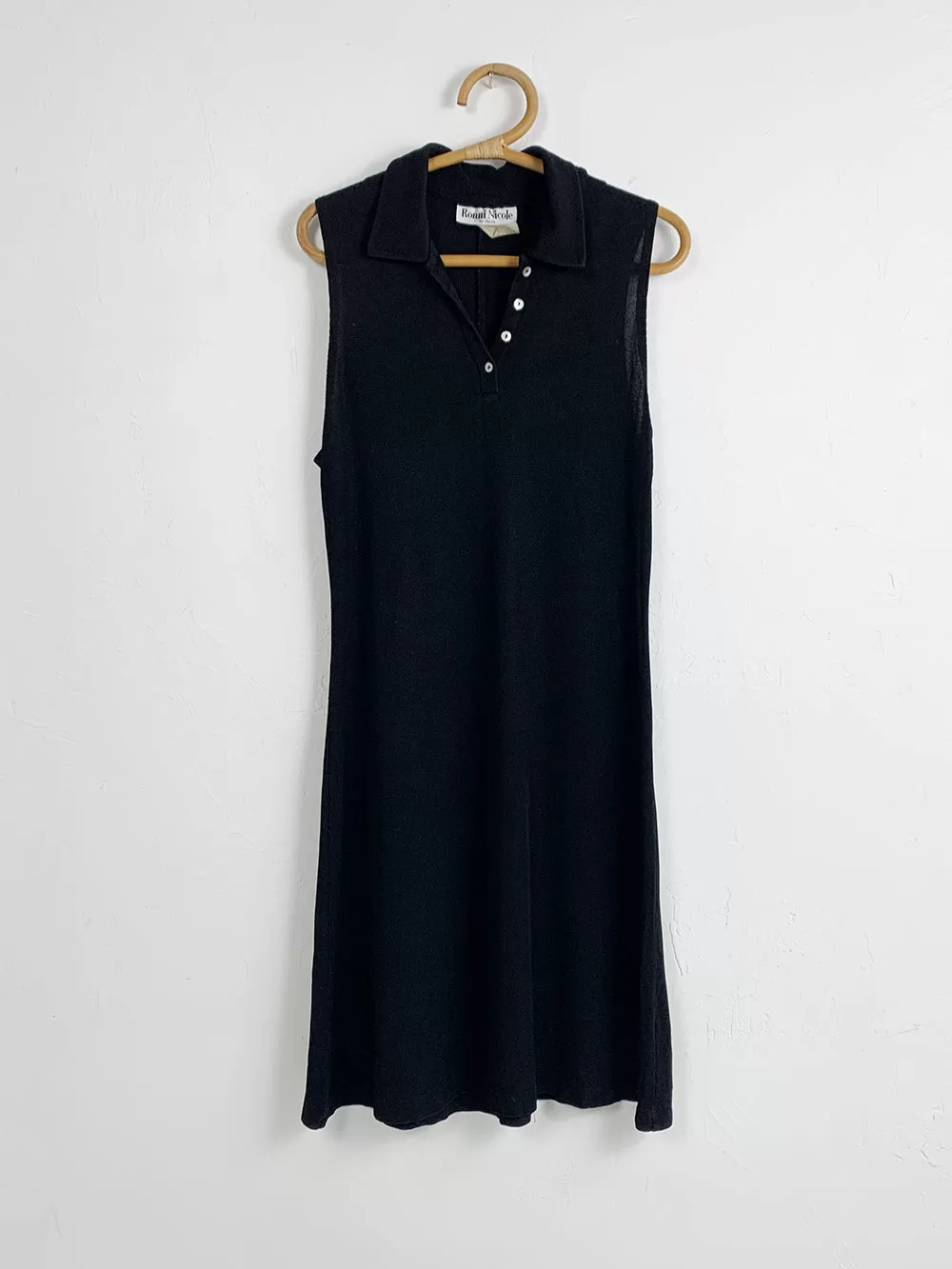 RonniNicole Black Ribbed Sleeveless A-Line Dress