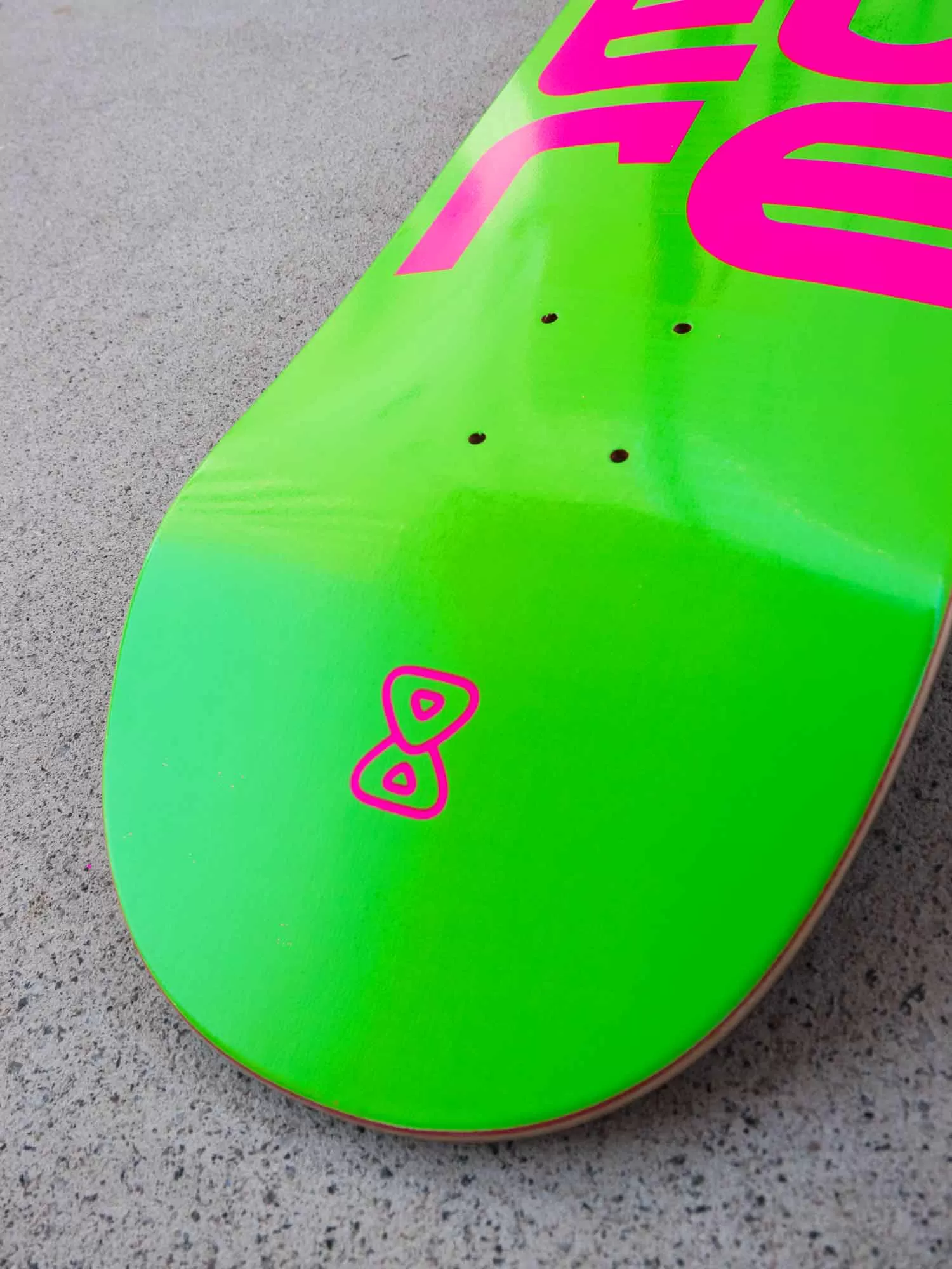 Shape Maple Future Logo Vertical Neon 8.5