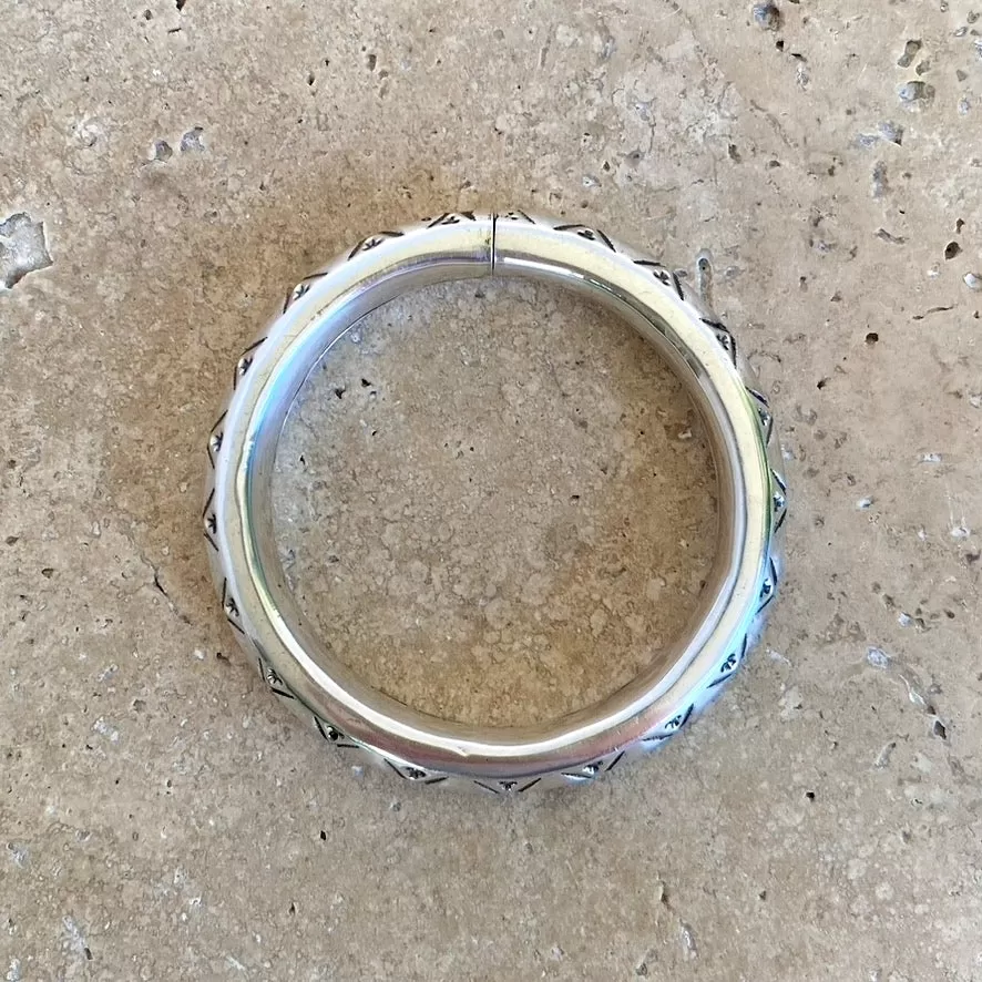 Silver Kutchi Hollow Bangle