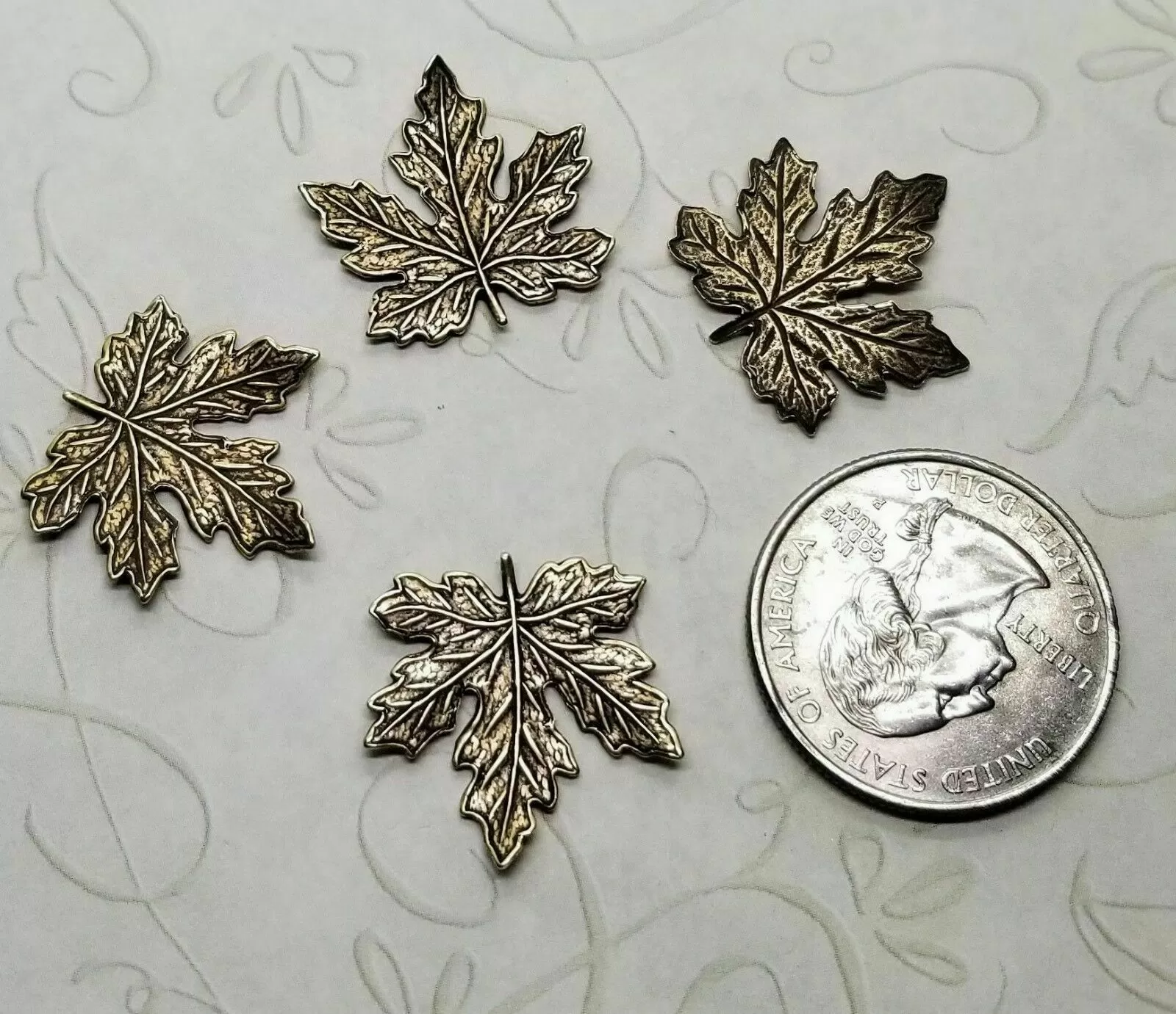 Small Brass Maple Leaf Findings x 4 - 3486S.