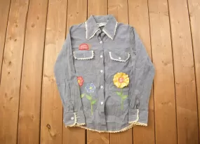 Vintage 1970s BouTique International Floral Embroidered Button Up Shirt / 1970s Button Up / Vintage Flannel / Basic Button Up